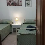 Vacanze Nyaraló *